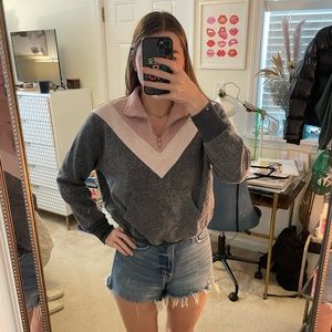 Wildfox size small cropped pullover!